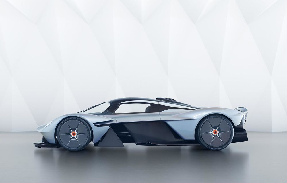 Aston Martin: „Vrem ca Valkyrie să se apropie de performanțele unei mașini de Formula 1” - Poza 14