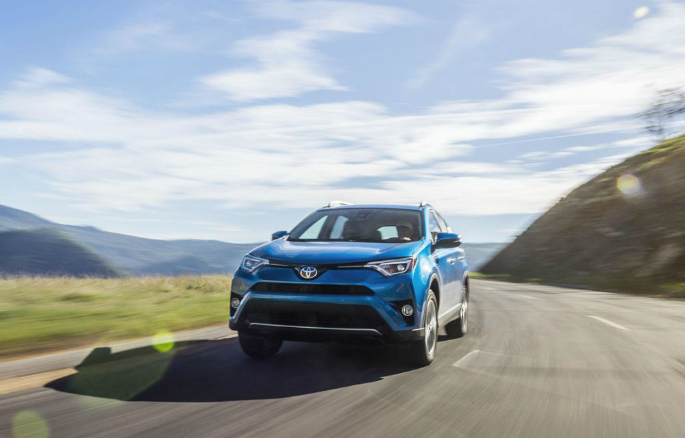 Mai bine mai târziu decât niciodată: Toyota ar putea începe producția de mașini electrice în 2019 - Poza 1