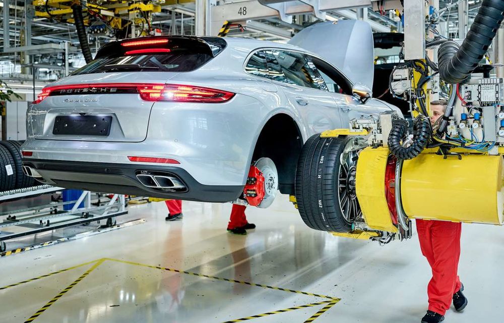 Start lansat: Porsche Panamera Sport Turismo a intrat pe linia de asamblare - Poza 4