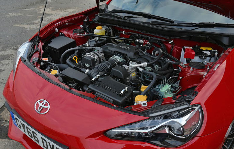 Chiar dacă Lexus folosește deja motoare turbo, Toyota nu vrea să renunțe complet la propulsoarele aspirate - Poza 1