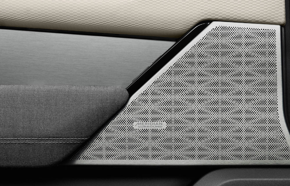 Land Rover vrea să înlocuiască pielea cu tapițeria textilă din lână și alte materiale nobile - Poza 4