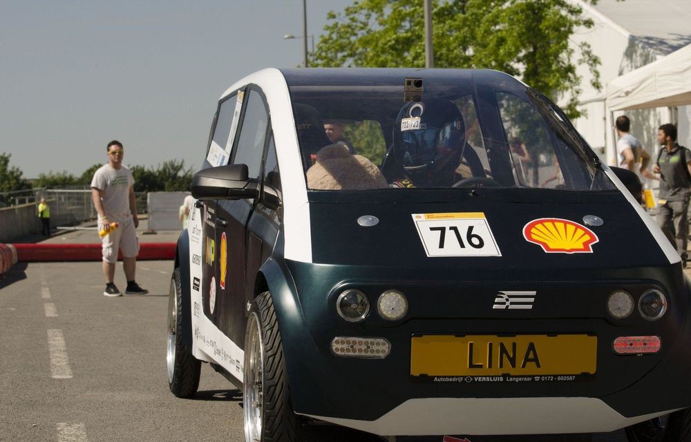 Mașina biodegradabilă a fost inventată în Olanda: Lina este electrică și a fost construită din sfeclă de zahăr și pânză de in - Poza 19