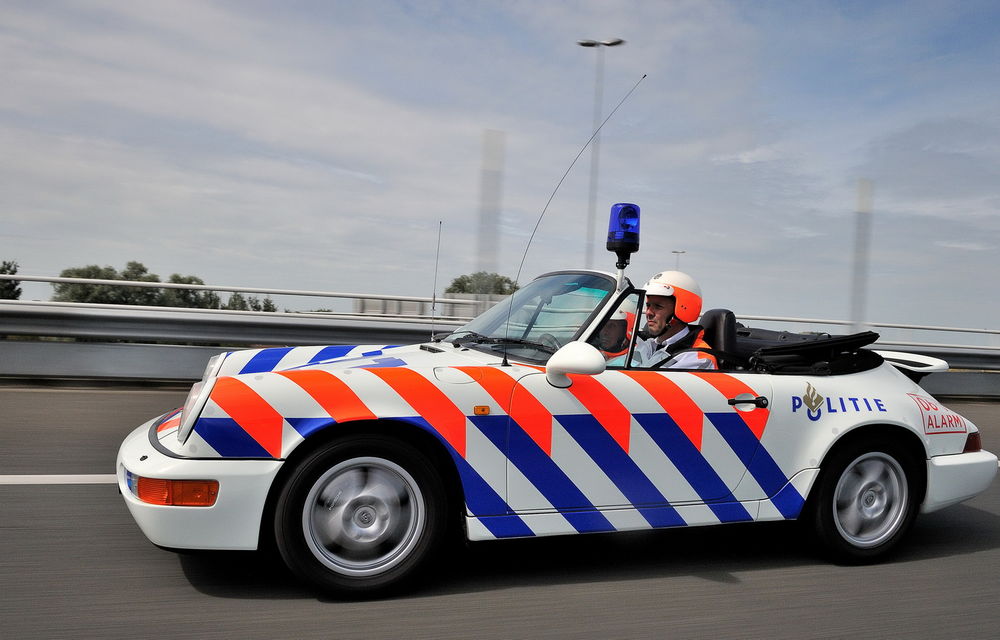 Cea mai mare flotă de mașini de poliție Porsche din lume vine din Olanda: 507 mașini în 50 de ani - Poza 3