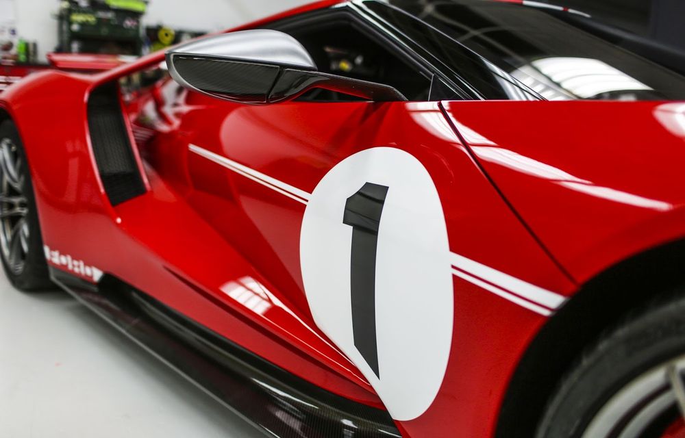 Ford GT se îmbracă în roșu pentru a sărbători 50 de ani de la a doua victorie istorică din Le Mans - Poza 8