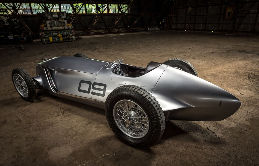 Concept inspirat din motorsport: Infiniti aduce Prototype 9 în cadrul Concursului de Eleganță de la Pebble Beach - Poza 14