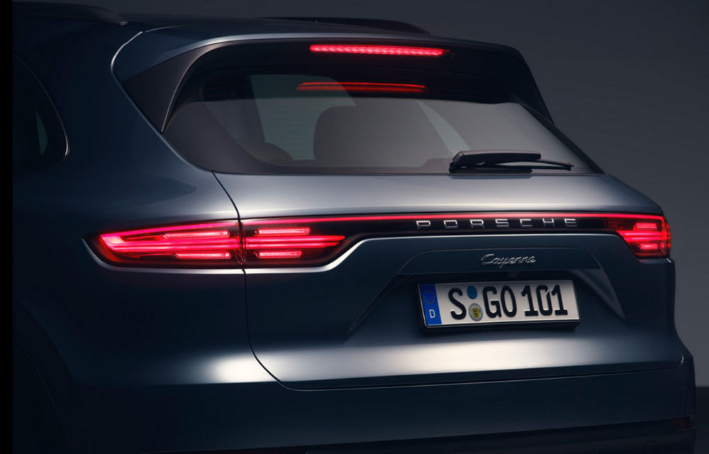Noua generație Porsche Cayenne, dezvăluită înainte de lansarea oficială: schimbări minore pentru SUV-ul german - Poza 8