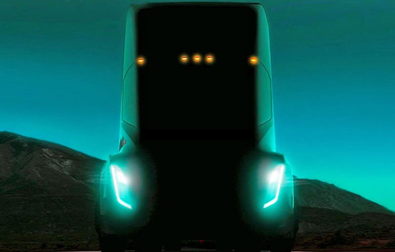 Camionul electric Tesla va avea funcții autonome și o autonomie de aproape 500 de kilometri - Poza 1