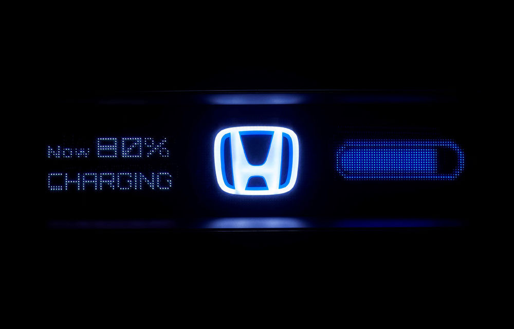 Honda începe ofensiva electrică în Europa: Urban EV Concept și un prototip de CR-V Hybrid vor fi dezvăluite în septembrie - Poza 1
