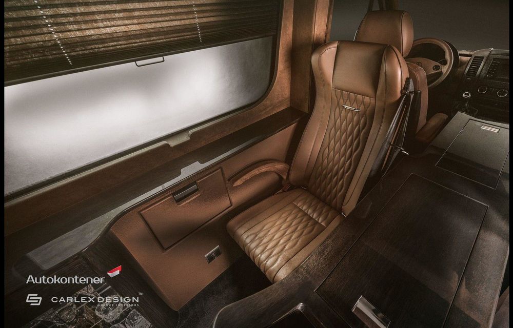 Cea mai ieftină alternativă la un Rolls Royce sau Bentley: un Mercedes Sprinter cu interior de lux - Poza 6