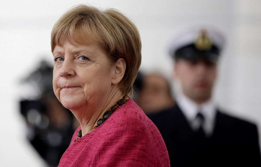 Angela Merkel îi urechează pe producătorii auto germani: “Să vă reparați greșelile și să aduceți clienții înapoi!” - Poza 1