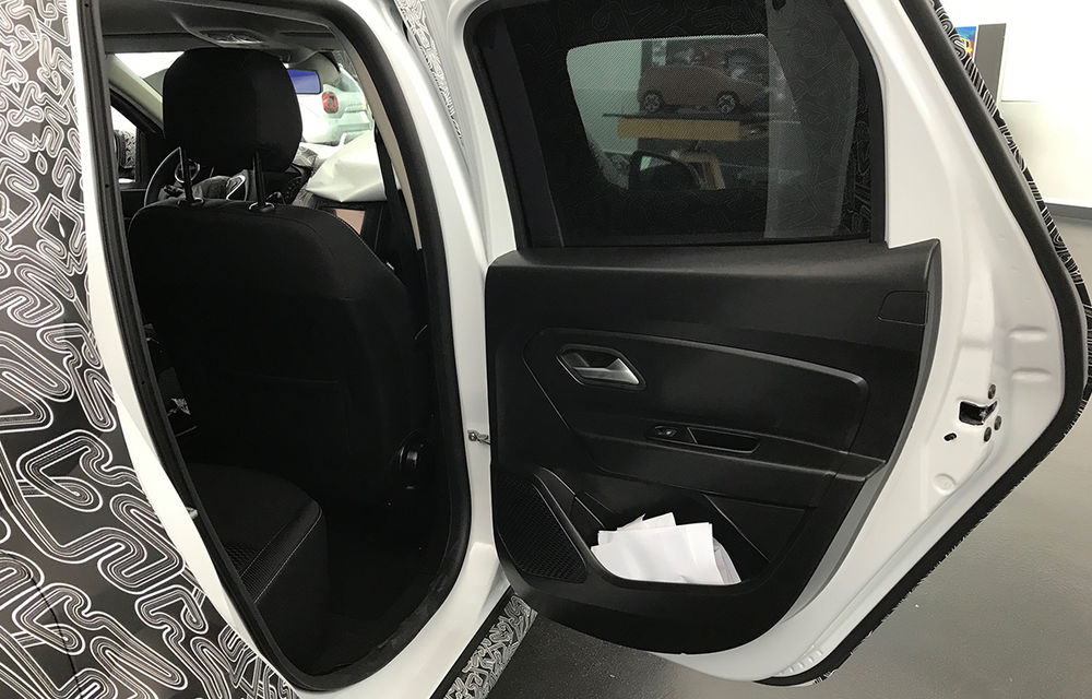 Interiorul noului Dacia Duster: tot ce trebuie să știi despre materiale, sisteme și ergonomia noii generații - Poza 6