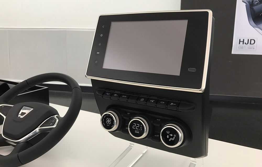 Interiorul noului Dacia Duster: tot ce trebuie să știi despre materiale, sisteme și ergonomia noii generații - Poza 2