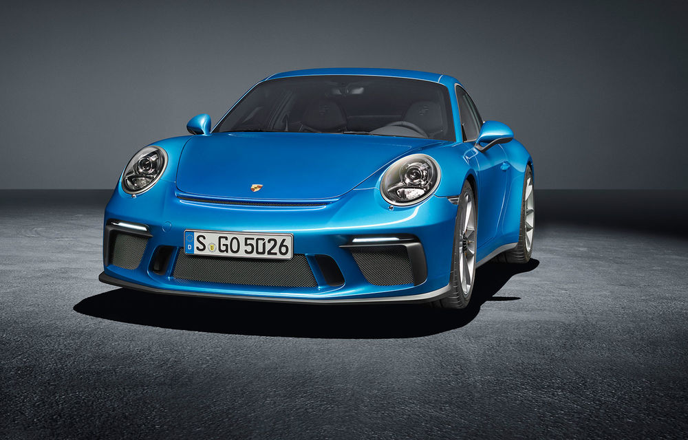 Pentru puriști: Porsche a lansat noul 911 GT3 Touring Package - Poza 1