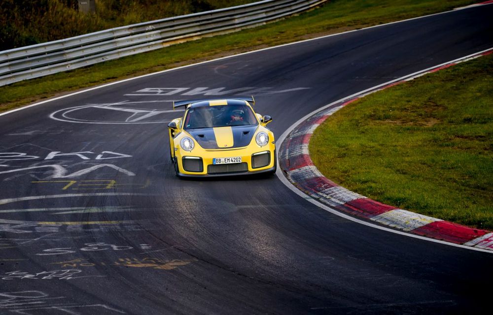 Record pe Nurburgring: Posche 911 GT2 RS a parcurs Iadul Verde în 6 minute și 47.3 secunde - Poza 1