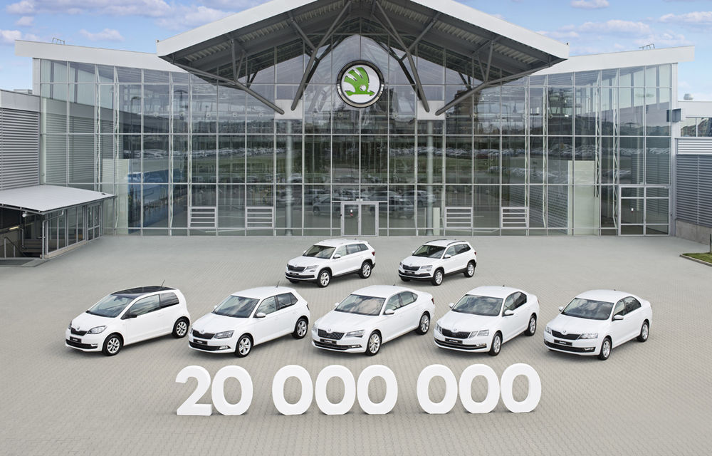 Sărbătoare în Cehia: Skoda a produs 20 de milioane de mașini, iar modelul aniversar este un Karoq - Poza 1