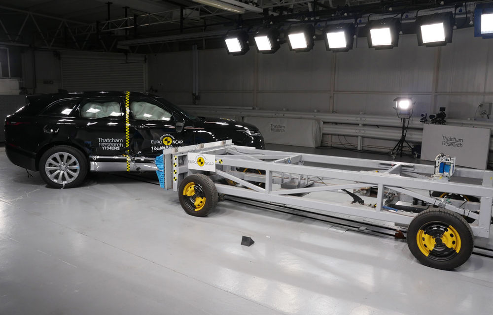 Siguranță în off-road: Range Rover Velar a primit 5 stele la testele Euro NCAP - Poza 5