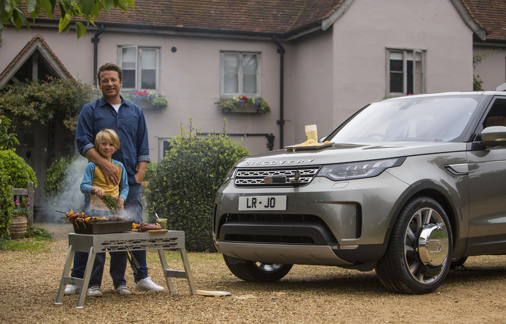 Un Land Rover Discovery croit după chipul și asemănarea lui Jamie Oliver: visul oricărui chef pasionat de mașini - Poza 16