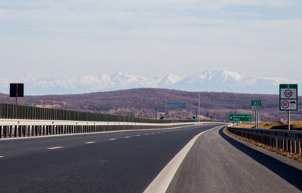 Noi probleme pe autostrada &quot;demolată&quot;: fisuri, crăpături și denivelări pe un tronson de 70 de metri de pe Sibiu-Sebeș - Poza 1