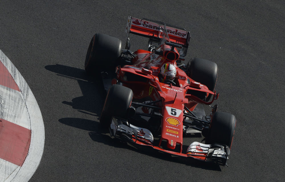 Vettel, pole position în Mexic în fața lui Verstappen. Hamilton, locul 3 pe grila de start - Poza 1