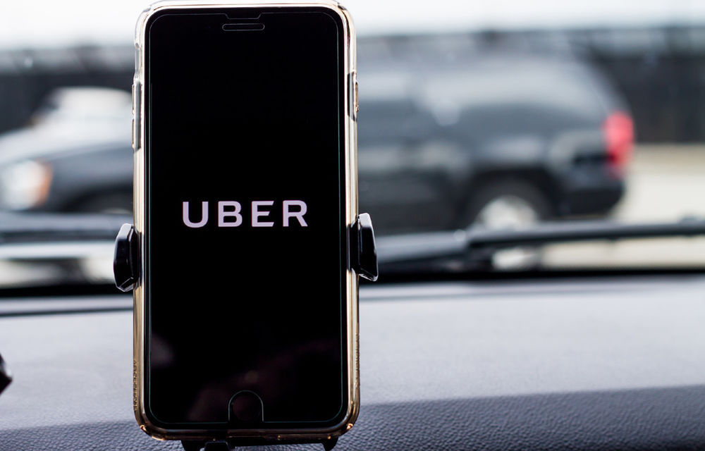 Uber va introduce în România un serviciu de transport cu mașini electrice: Uber Green se lansează în ianuarie 2018 - Poza 1
