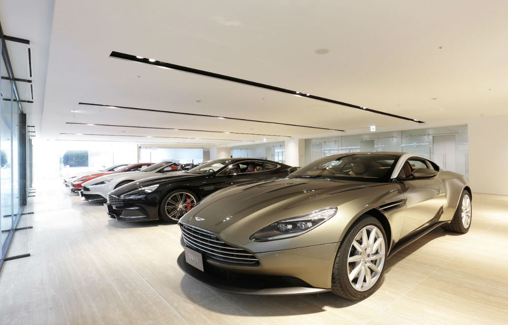 Investiții pe piața asiatică: Aston Martin a prezentat cel mai mare showroom al companiei în capitala Japoniei - Poza 1