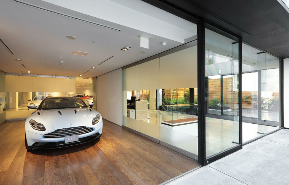 Investiții pe piața asiatică: Aston Martin a prezentat cel mai mare showroom al companiei în capitala Japoniei - Poza 3