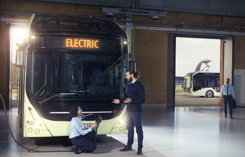Suedezii au lansat o nouă generație de autobuze electrice: Volvo 7900 Electric are o autonomie de până la 200 de kilometri - Poza 1