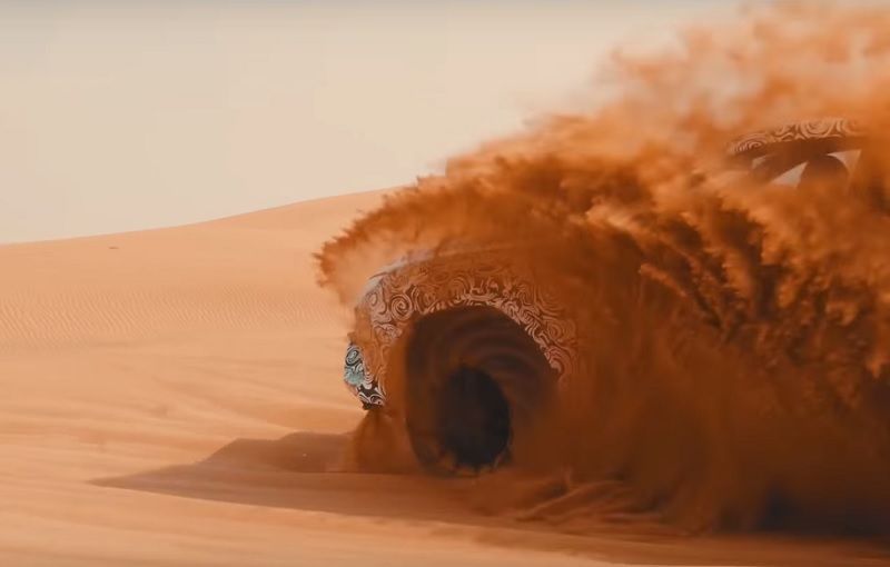 Un nou teaser video: Lamborghini Urus își arată calitățile în deșert - Poza 1