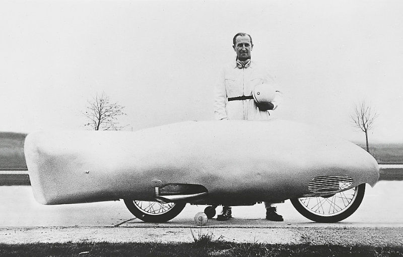 Aniversarea unui record: Ernst Henne și recordul de viteză de 279.5 km/h cu o motocicletă - Poza 2
