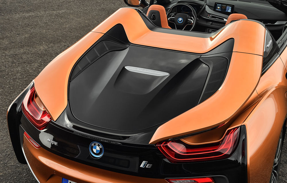 BMW i8 facelift și i8 Roadster: mai multă putere, autonomie mai mare și consum redus - Poza 38