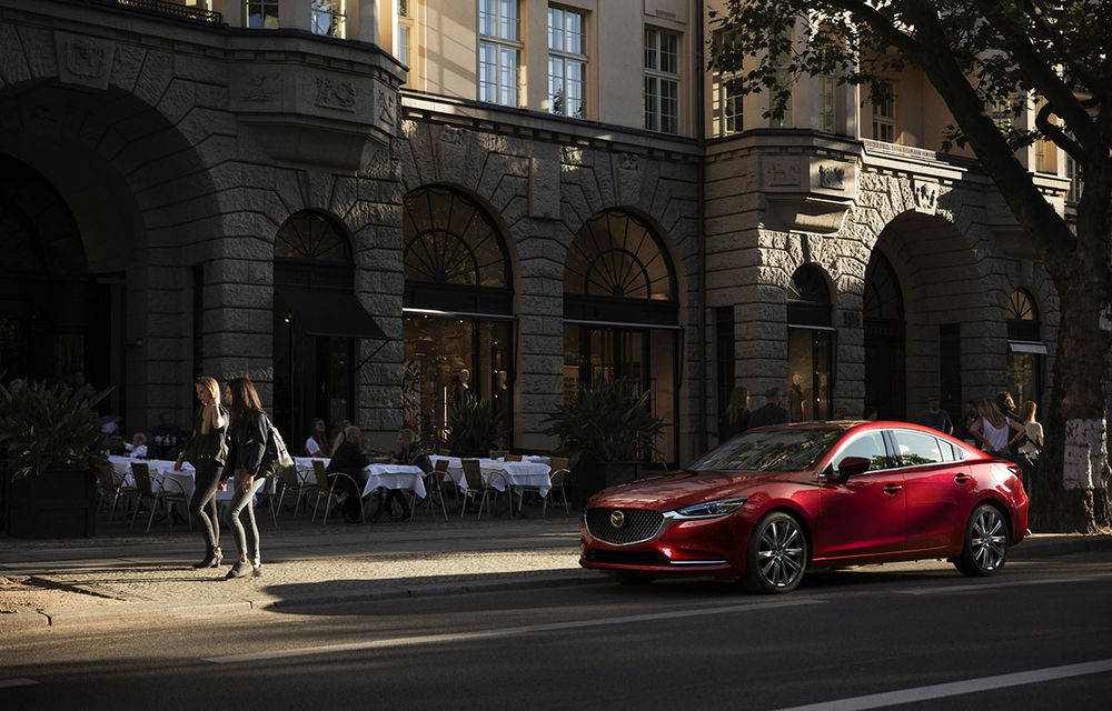 Mazda6 primește îmbunătățiri noi: design ușor revizuit și modificări în ceea ce privește comportamentul dinamic - Poza 4