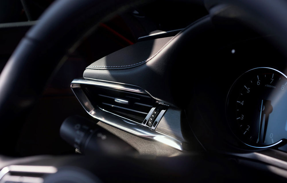 Mazda6 primește îmbunătățiri noi: design ușor revizuit și modificări în ceea ce privește comportamentul dinamic - Poza 14
