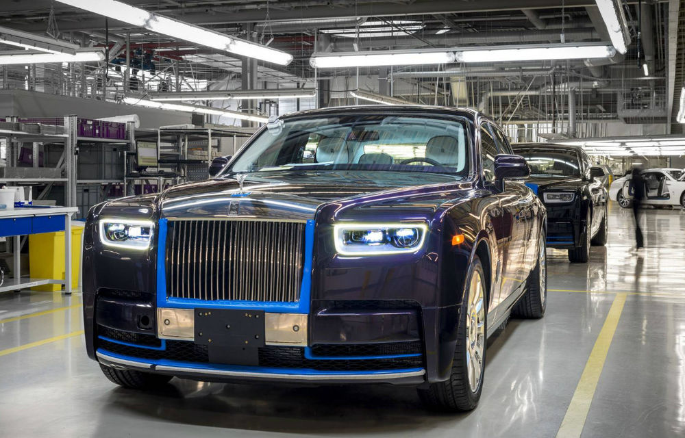 Primul Rolls-Royce Phantom VIII va fi scos la licitație: banii colectați vor fi folosiți în scopuri caritabile - Poza 2