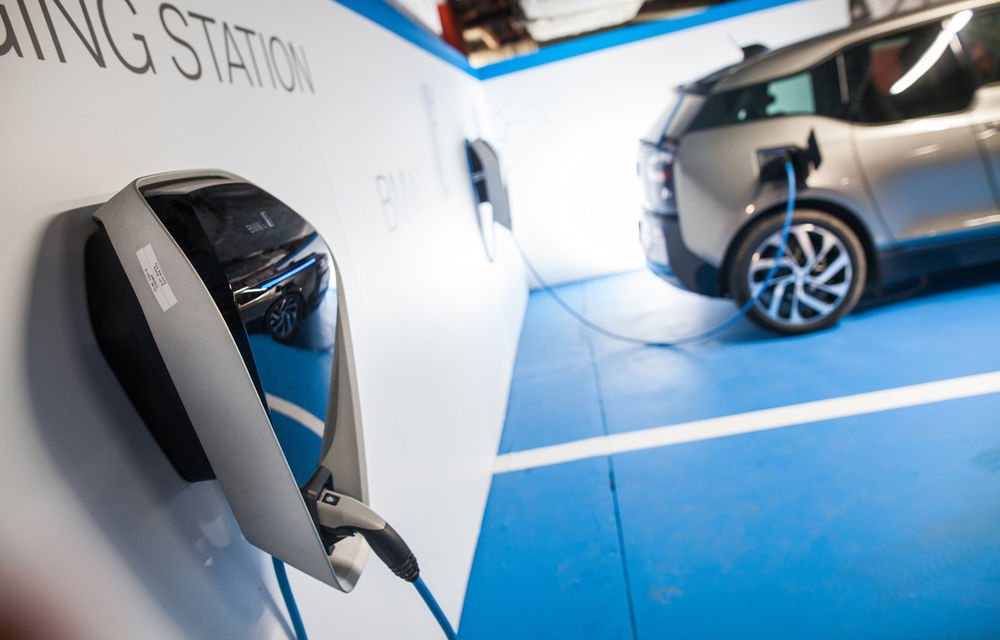 BMW instalează două stații de încărcare pentru mașini electrice la Băneasa Shopping City: acces gratuit non-stop - Poza 14