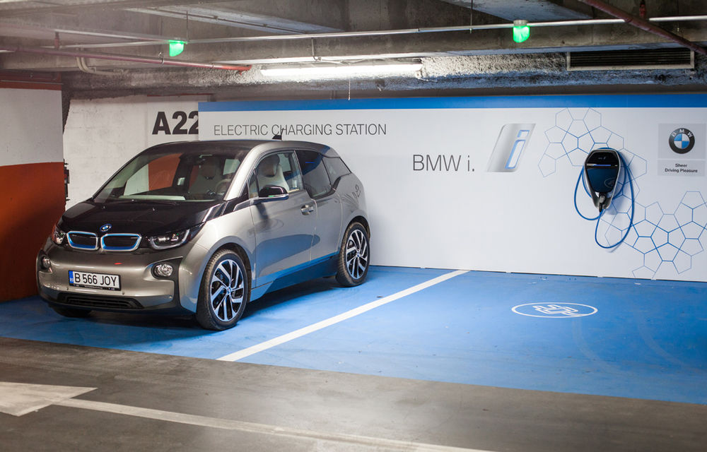 BMW instalează două stații de încărcare pentru mașini electrice la Băneasa Shopping City: acces gratuit non-stop - Poza 1