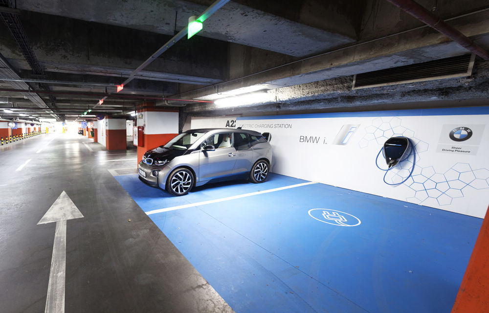 BMW instalează două stații de încărcare pentru mașini electrice la Băneasa Shopping City: acces gratuit non-stop - Poza 23