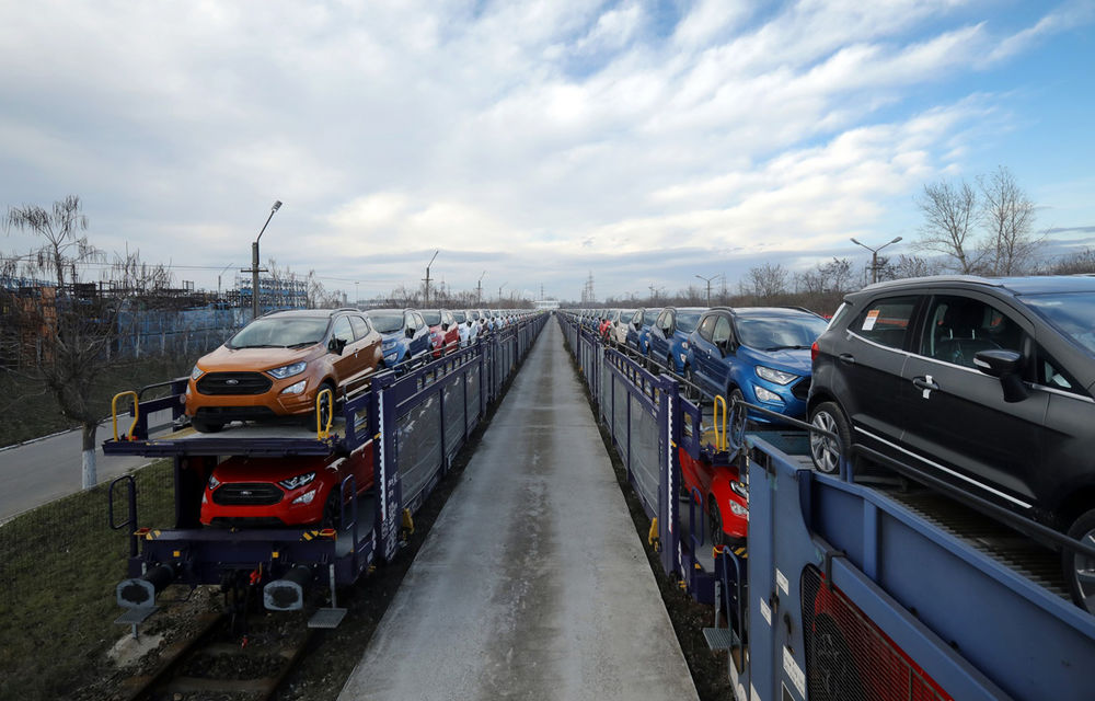 Ford a început livrările noului Ecosport produs la Craiova: primele 600 de unități, transportate cu trenul în Marea Britanie și Germania - Poza 18