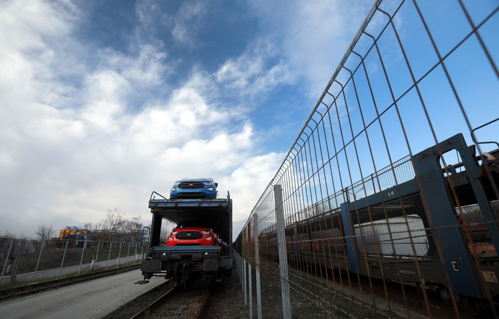 Ford a început livrările noului Ecosport produs la Craiova: primele 600 de unități, transportate cu trenul în Marea Britanie și Germania - Poza 14