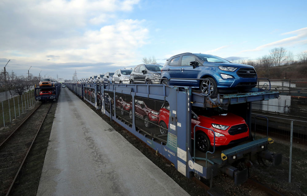 Ford a început livrările noului Ecosport produs la Craiova: primele 600 de unități, transportate cu trenul în Marea Britanie și Germania - Poza 15