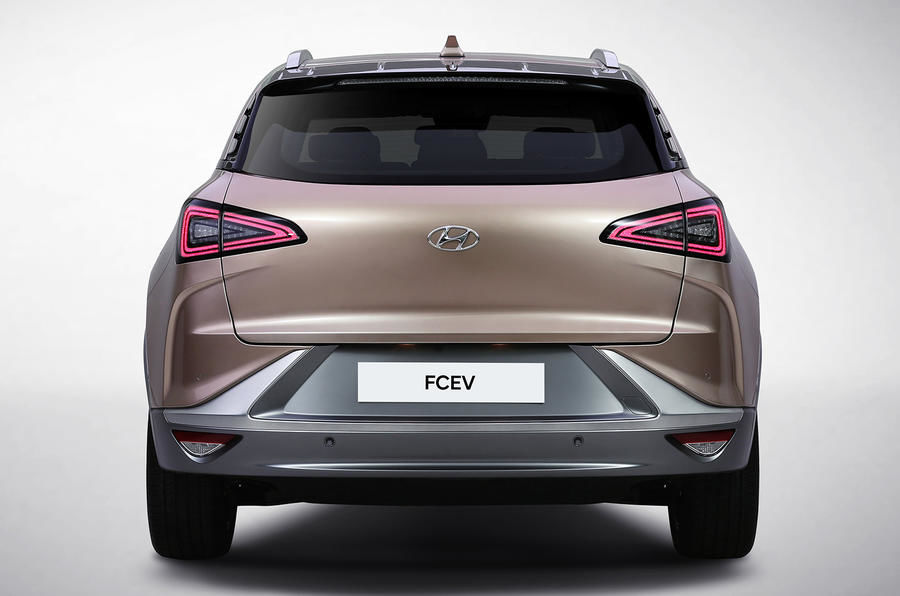 Autonomie de 800 de kilometri pe hidrogen: Hyundai prezintă un concept SUV electric în Las Vegas - Poza 8