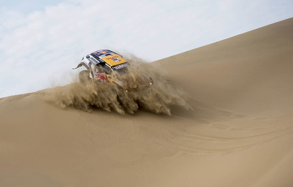 Prima zi de pauză în Raliul Dakar: Peugeot domină cea mai dură competiție de rally-raid din lume cu ajutorul lui Stephane &quot;Mr. Dakar&quot; Peterhansel - Poza 6