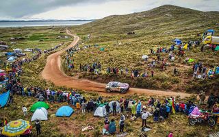 Prima zi de pauză în Raliul Dakar: Peugeot domină cea mai dură competiție de rally-raid din lume cu ajutorul lui Stephane "Mr. Dakar" Peterhansel