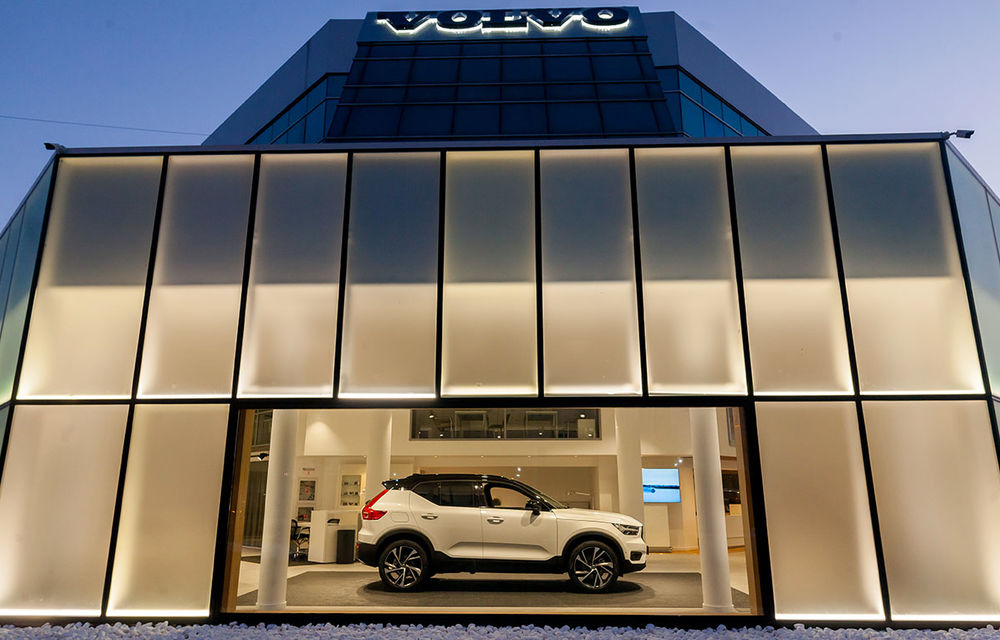 Reconstruit la standarde nordice: cel mai mare dealer Volvo din România a investit un milion de euro în noul showroom de lângă București - Poza 13