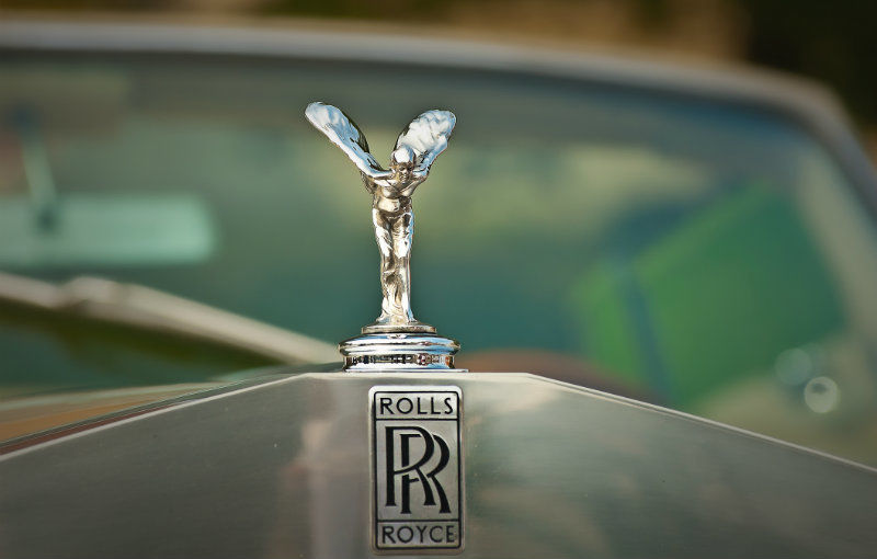 Rolls-Royce lansează un SUV în vara acestui an: britanicii îl vor prezenta în cadrul unor evenimente private - Poza 1