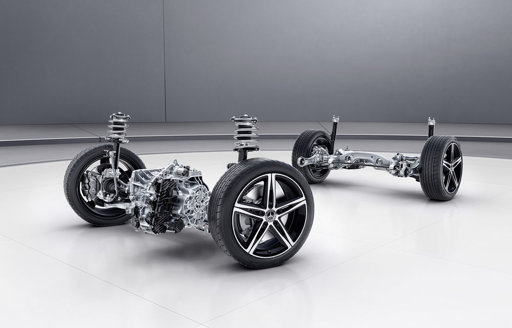 Noua generație Mercedes-Benz Clasa A: design revizuit, tehnologii de Clasa S și motorizări noi - Poza 92