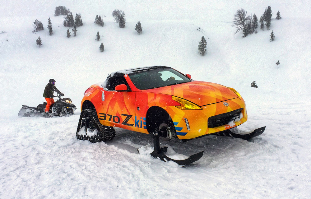 Nissan 370Z Roadster, transformat în snowmobil: sportiva japoneză primește o versiune specială pentru pârtiile de schi - Poza 8