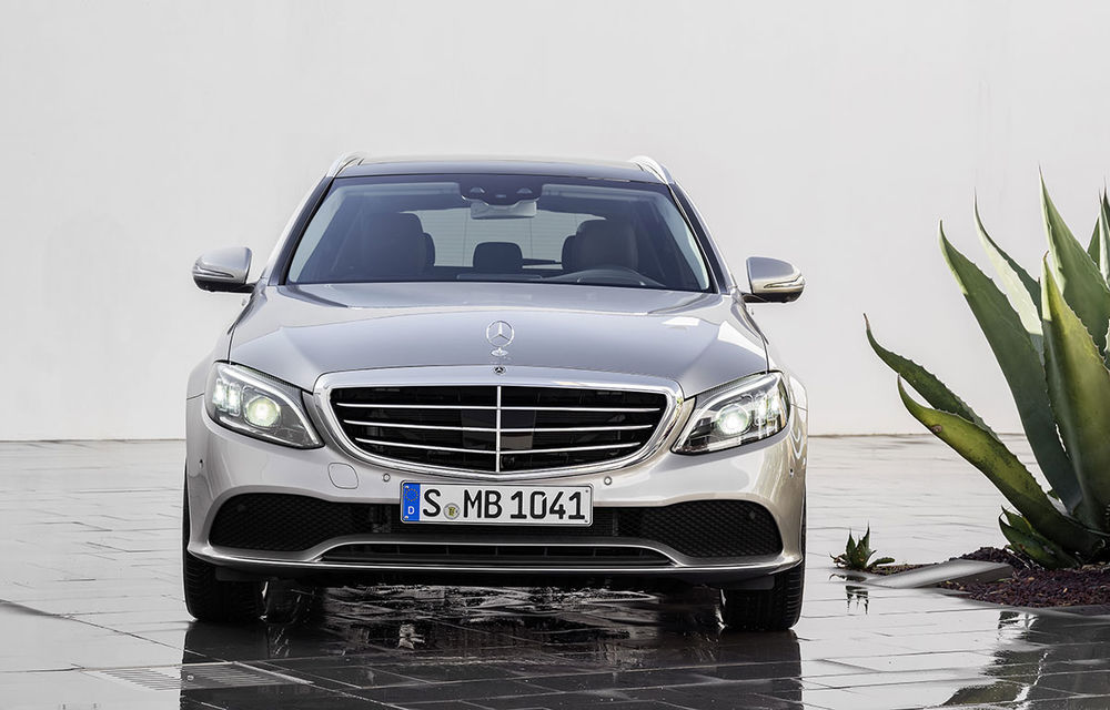 Găsiți diferențele: actualizare subtilă estetică și tehnologică pentru Mercedes-Benz Clasa C - Poza 7