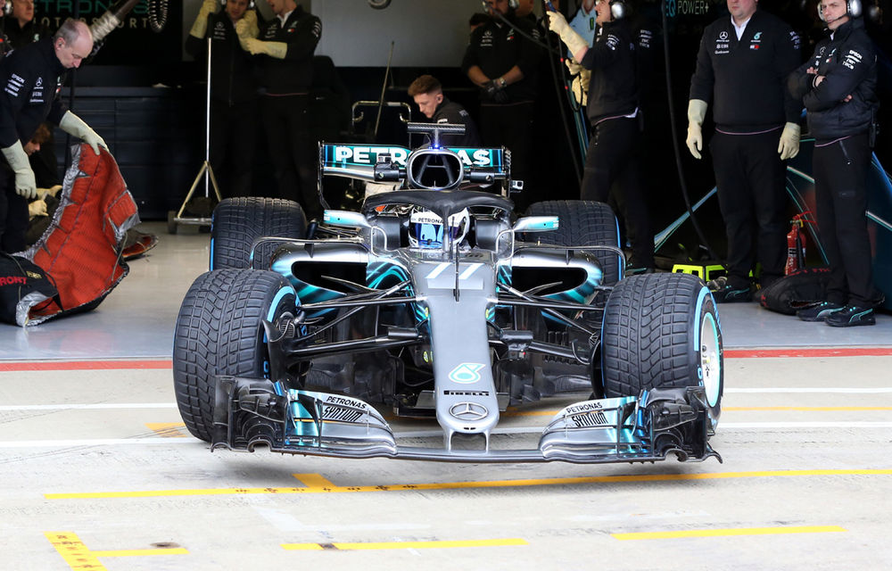 Mercedes a prezentat noul monopost pentru sezonul 2018: Hamilton, convins că va semna noul contract în martie - Poza 3