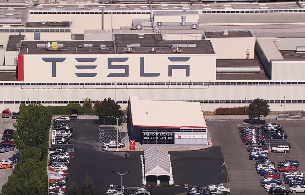 Mașini &quot;curate&quot;, producție &quot;murdară&quot;: fabrica Tesla din Fremont, California, a fost amendată pentru emisii ilegale de oxizi de azot - Poza 1