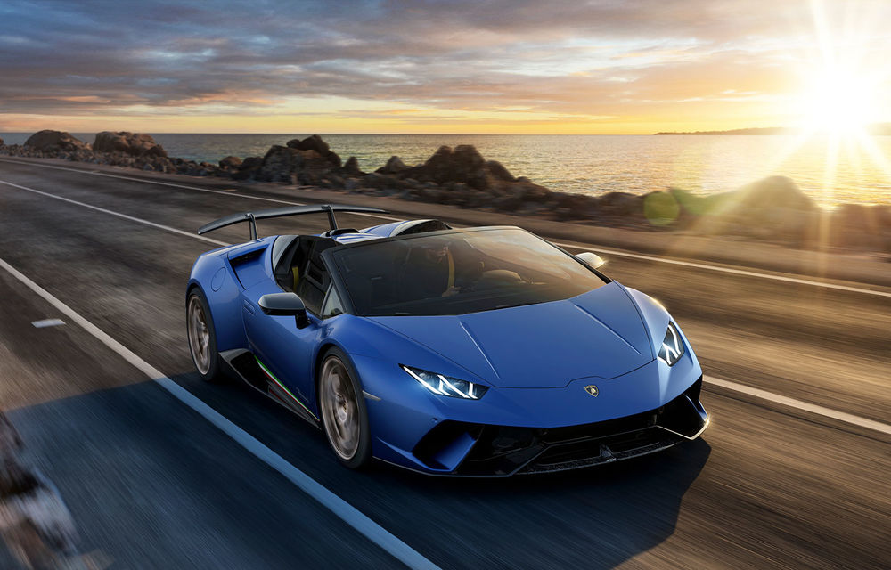 Lamborghini exclude o versiune cu tracțiune spate pentru Aventador: &quot;Ar fi dificil de condus la viteze mari&quot; - Poza 1